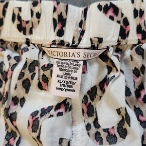 Woman's Victoria's secret pajama pants
